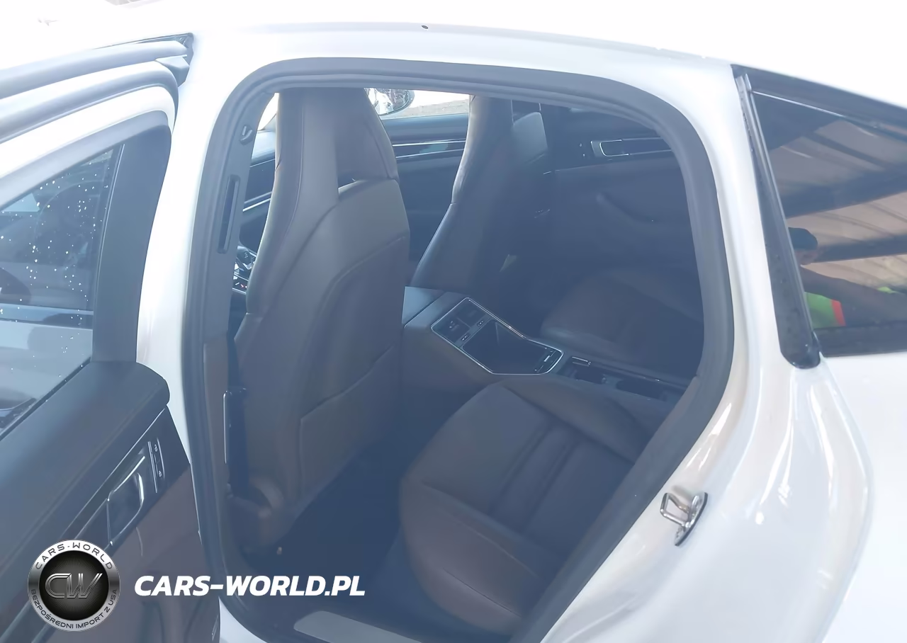 2019 Porsche Panamera 4 VIN:WP0AA2A76KL100677 - 18