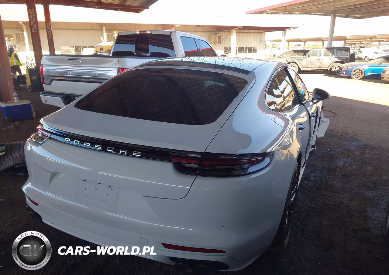 2019 Porsche Panamera 4 VIN:WP0AA2A76KL100677 - 4