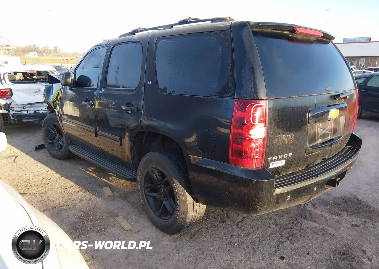 2014 Chevrolet Tahoe Lt VIN:1GNSKBE00ER227402 - 3