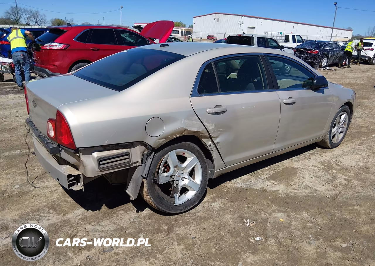 2010 Chevrolet Malibu Ls VIN:1G1ZB5EB0AF129825 - 4