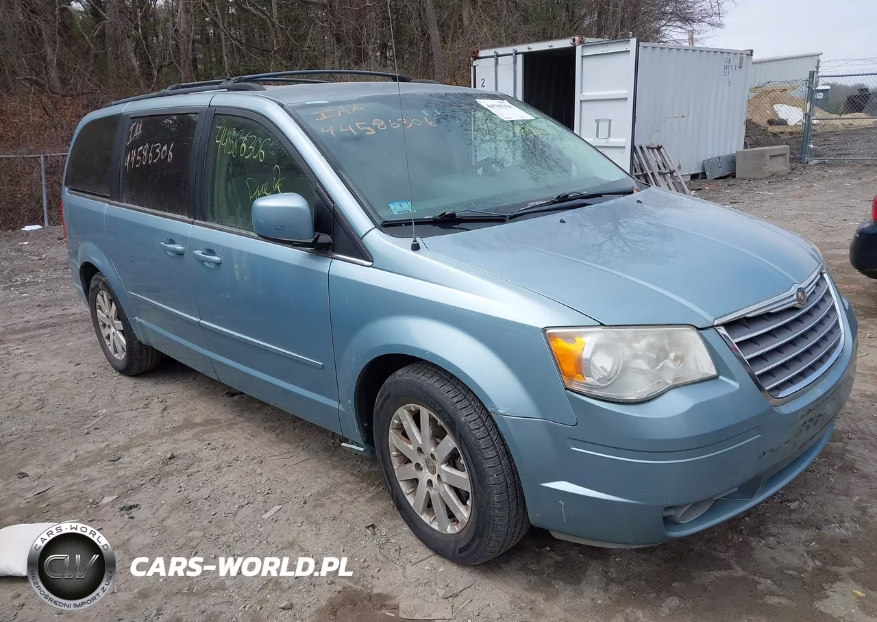 2008 Chrysler Town & Country Touring – zdjęcie 1 z 11
