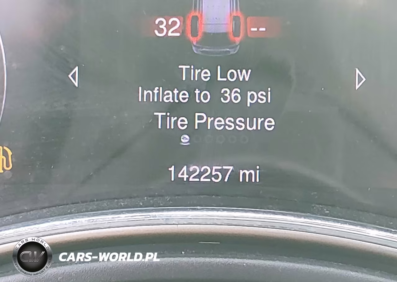 2014 Jeep Grand Cherokee Overland VIN:1C4RJECG4EC357262 - 15