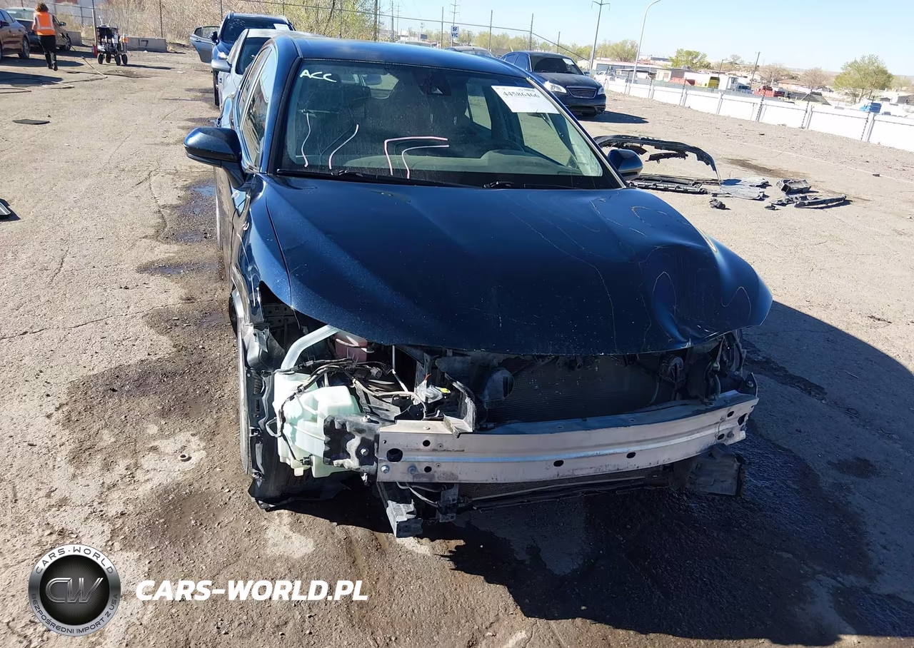 2019 Toyota Camry Le VIN:4T1B11HK8KU849589 - 6