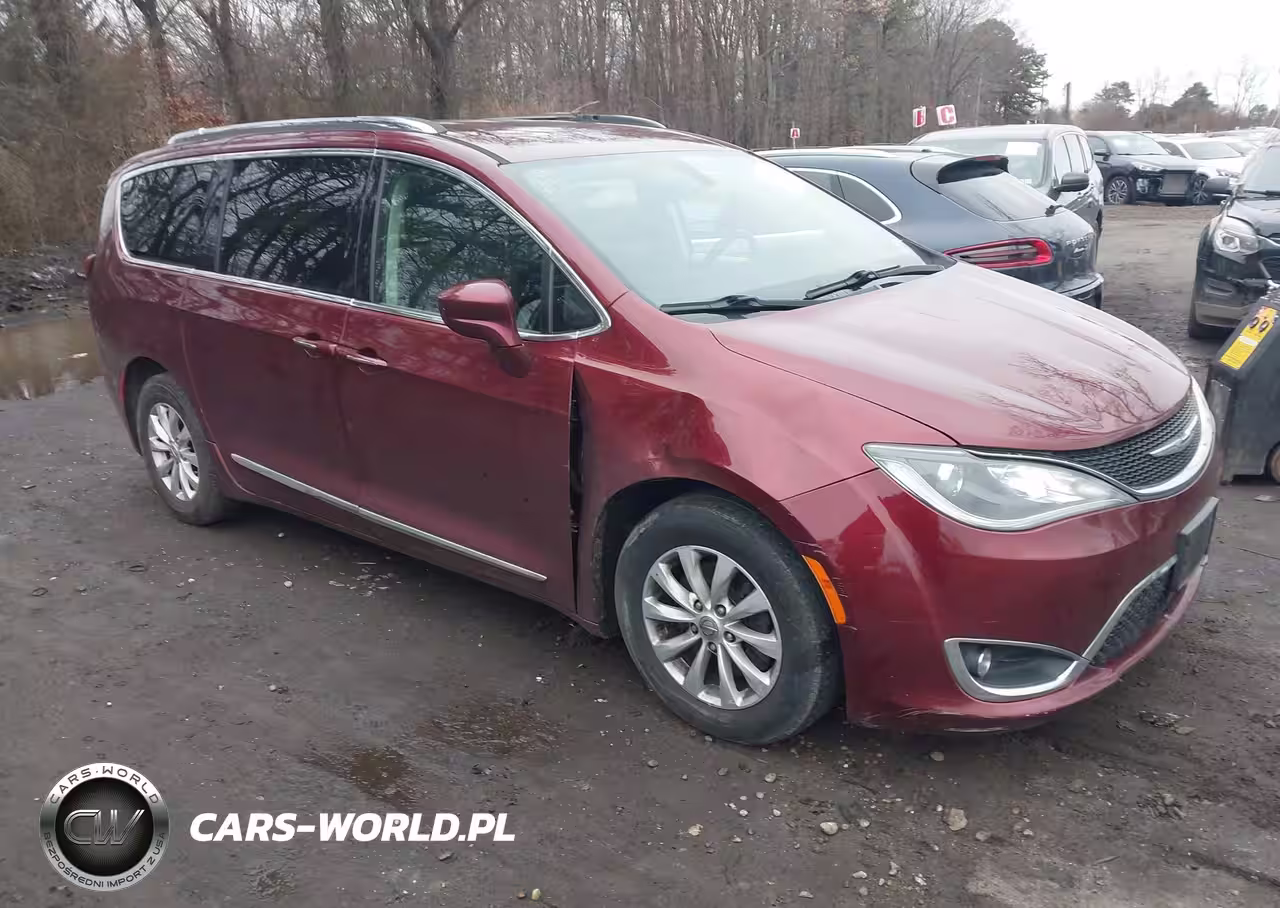 2018 Chrysler Pacifica Touring L