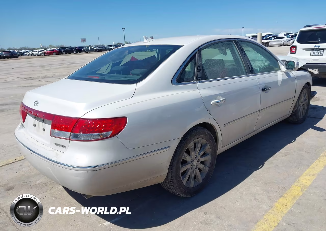 2009 Hyundai Azera Limited VIN:KMHFC46F59A392433 - 4