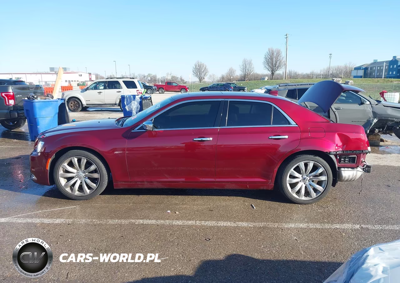2018 Chrysler 300 Limited VIN:2C3CCAEG5JH341282 - 14