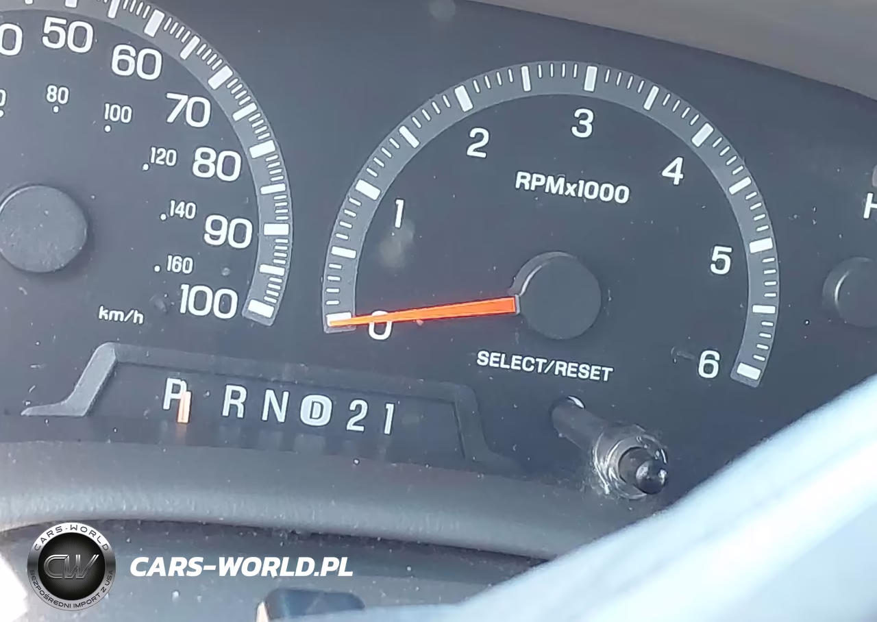 2000 Ford Expedition Xlt VIN:1FMRU1564YLA63705 - 15