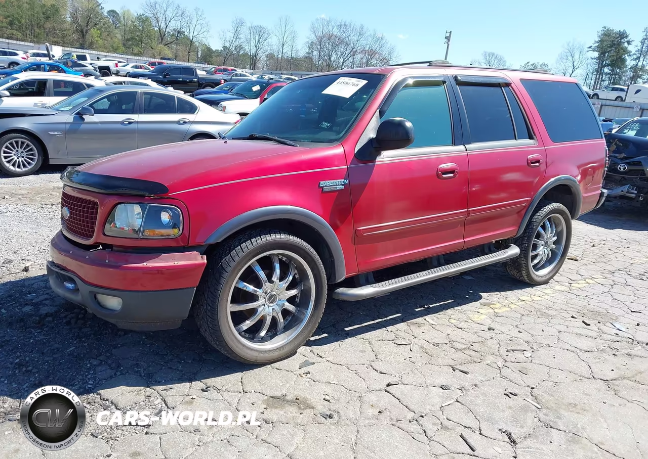 2000 Ford Expedition Xlt VIN:1FMRU1564YLA63705 - 2