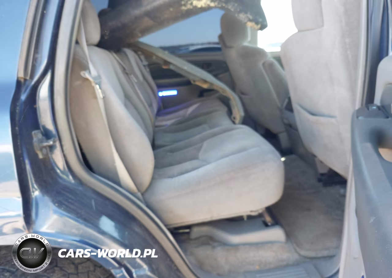2003 Chevrolet Tahoe Ls VIN:1GNEK13V53R213398 - 7
