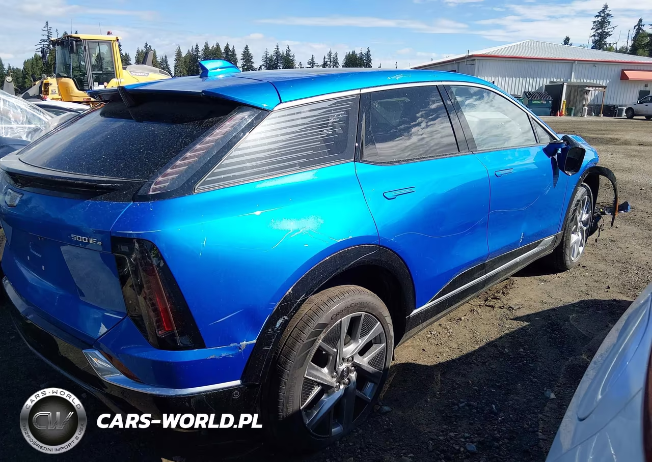 2025 Cadillac Optiq Luxury 2 Awd VIN:3GYK3DMR5SS236116 - 4
