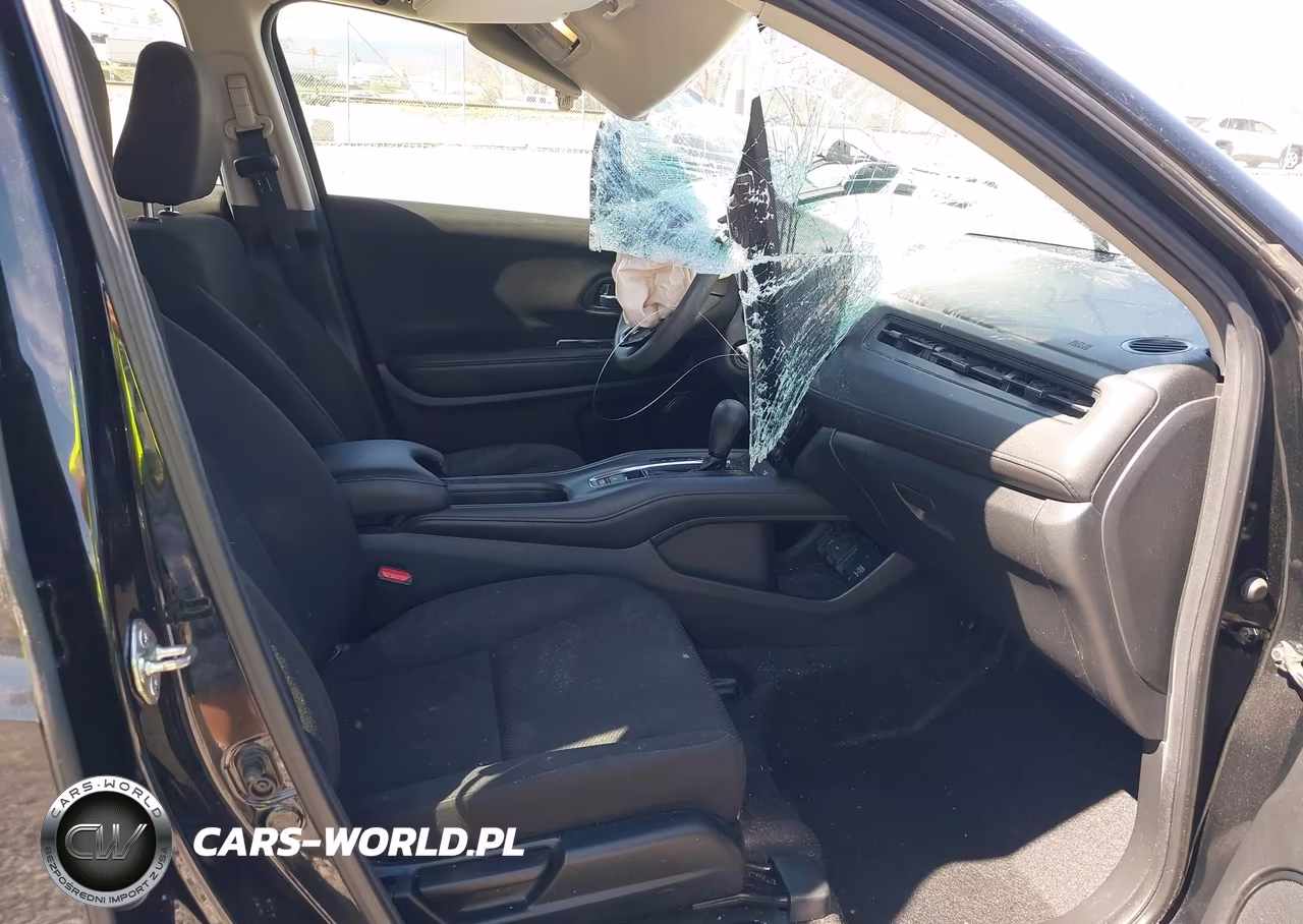 2018 Honda Hr-V Lx VIN:3CZRU6H32JM703928 - 5
