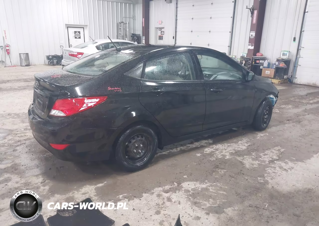 2017 Hyundai Accent Se VIN:KMHCT4AE5HU355624 - 4