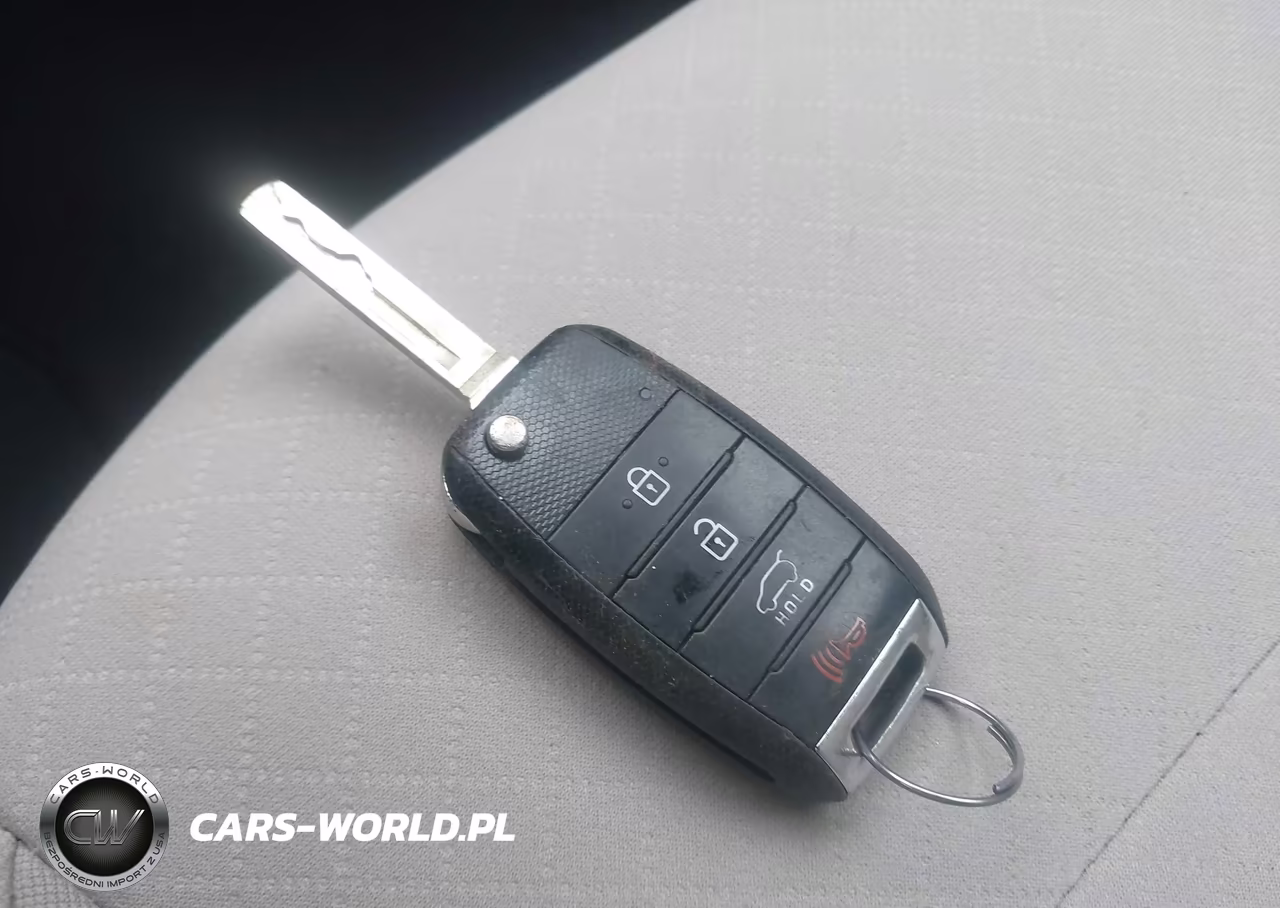 2018 Kia Sorento 2.4L Lx VIN:5XYPG4A32JG350252 - 11