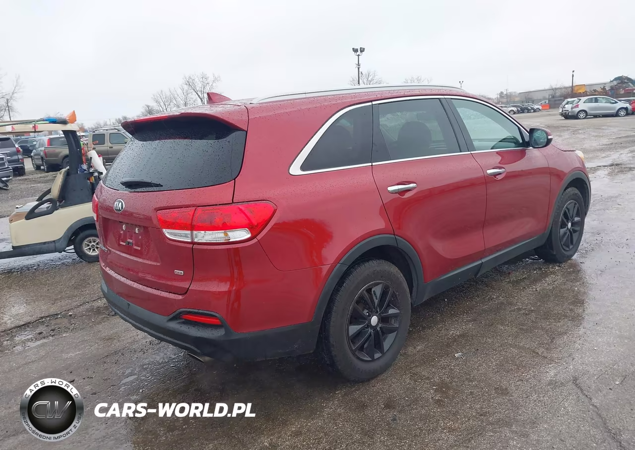 2018 Kia Sorento 2.4L Lx VIN:5XYPG4A32JG350252 - 4