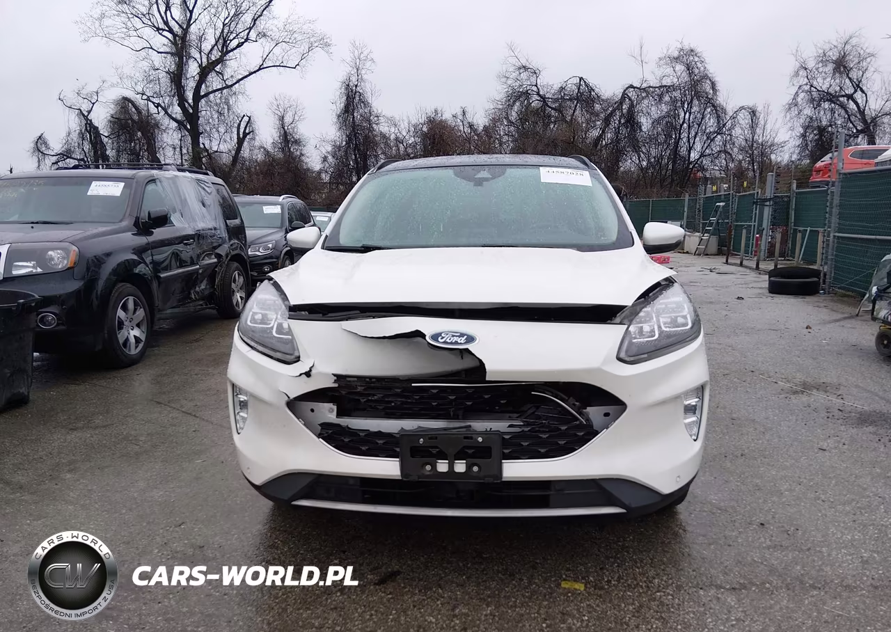 2020 Ford Escape Titanium VIN:1FMCU9J98LUA07144 - 13