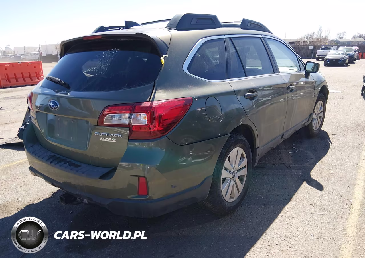 2017 Subaru Outback 2.5I Premium VIN:4S4BSACC2H3247704 - 4