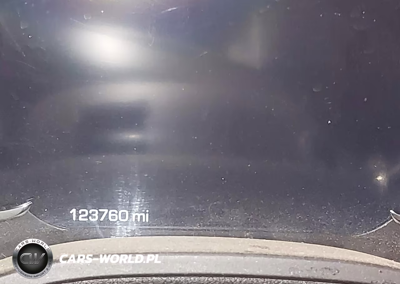 2017 Cadillac Escalade Platinum VIN:1GYS4DKJ0HR167504 - 7