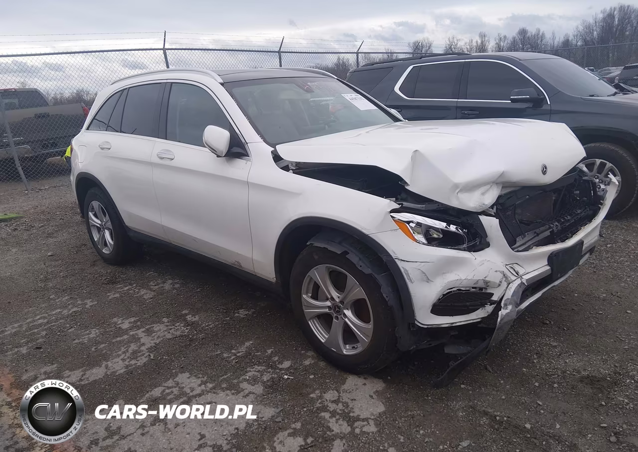 2018 Mercedes-Benz Glc 300 4Matic – zdjęcie 1 z 16