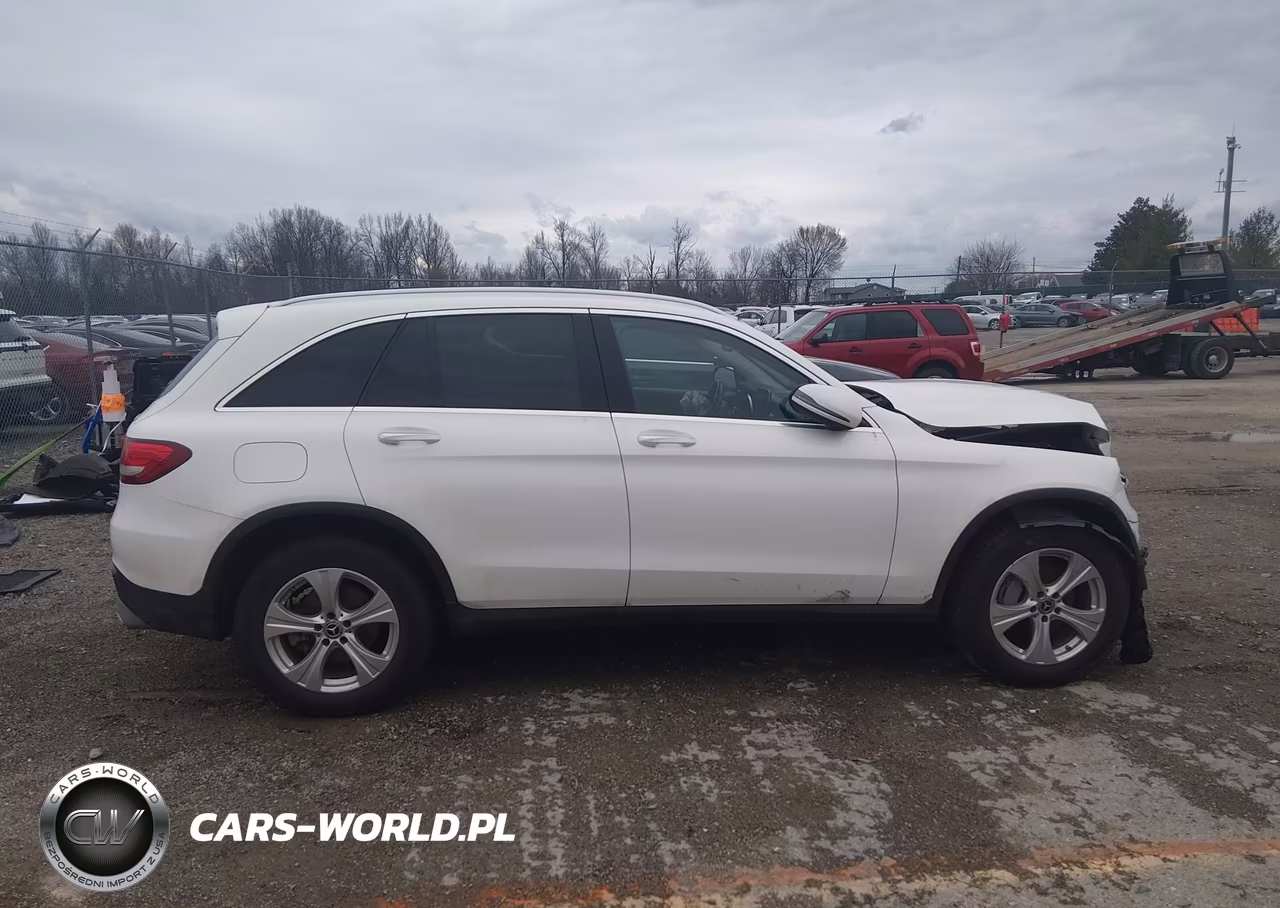 2018 Mercedes-Benz Glc 300 4Matic VIN:WDC0G4KB3JV034451 - 13