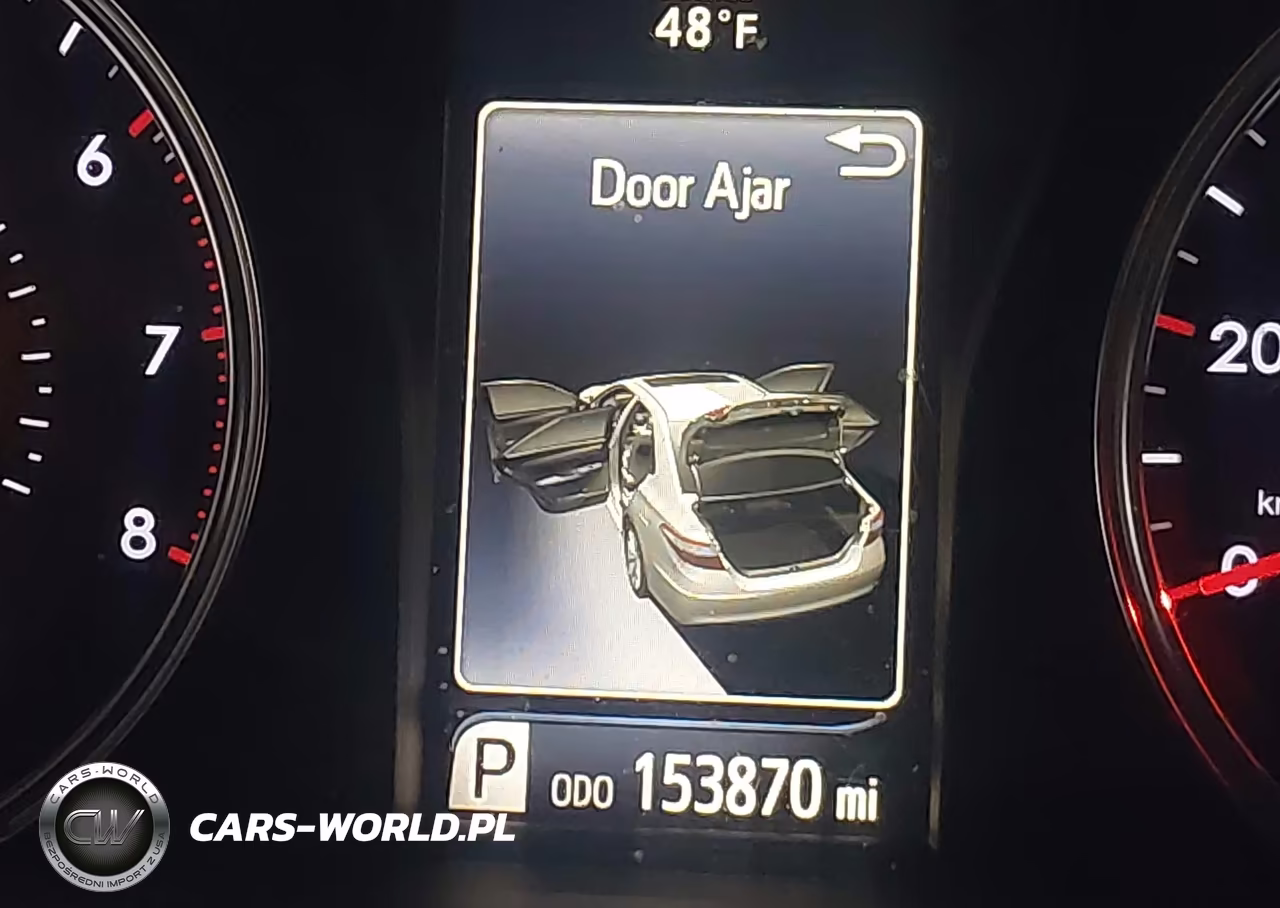2015 Toyota Camry Se VIN:4T1BF1FK2FU053690 - 15