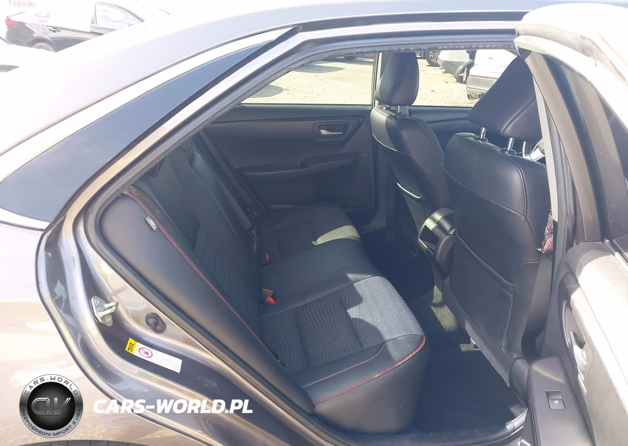 2015 Toyota Camry Se VIN:4T1BF1FK2FU053690 - 8