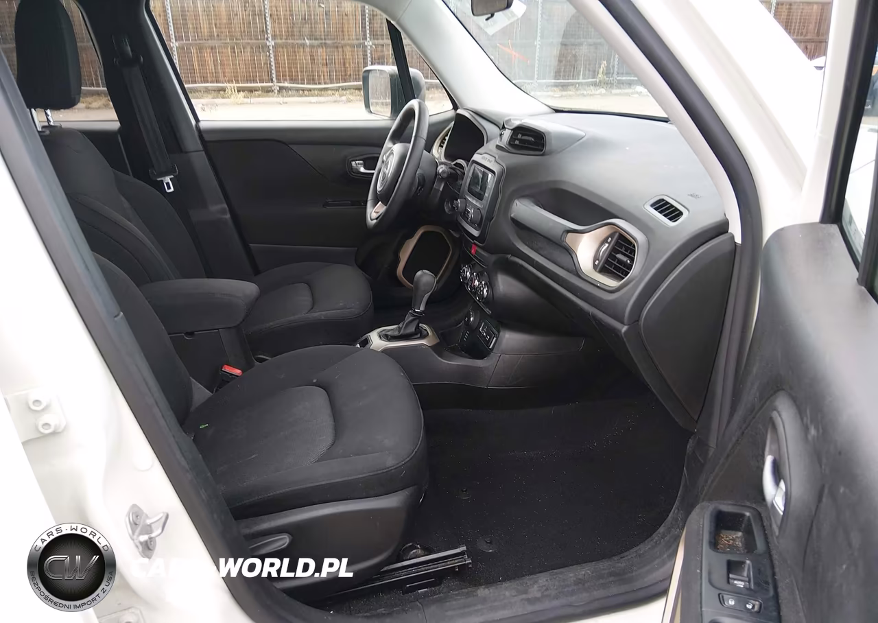 2016 Jeep Renegade Sport VIN:ZACCJBAT5GPE14166 - 5