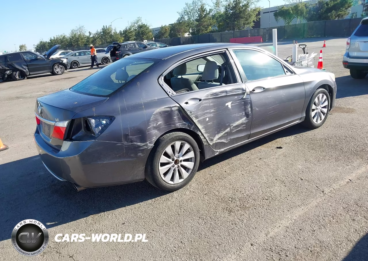 2015 Honda Accord Ex VIN:1HGCR2F74FA032117 - 4