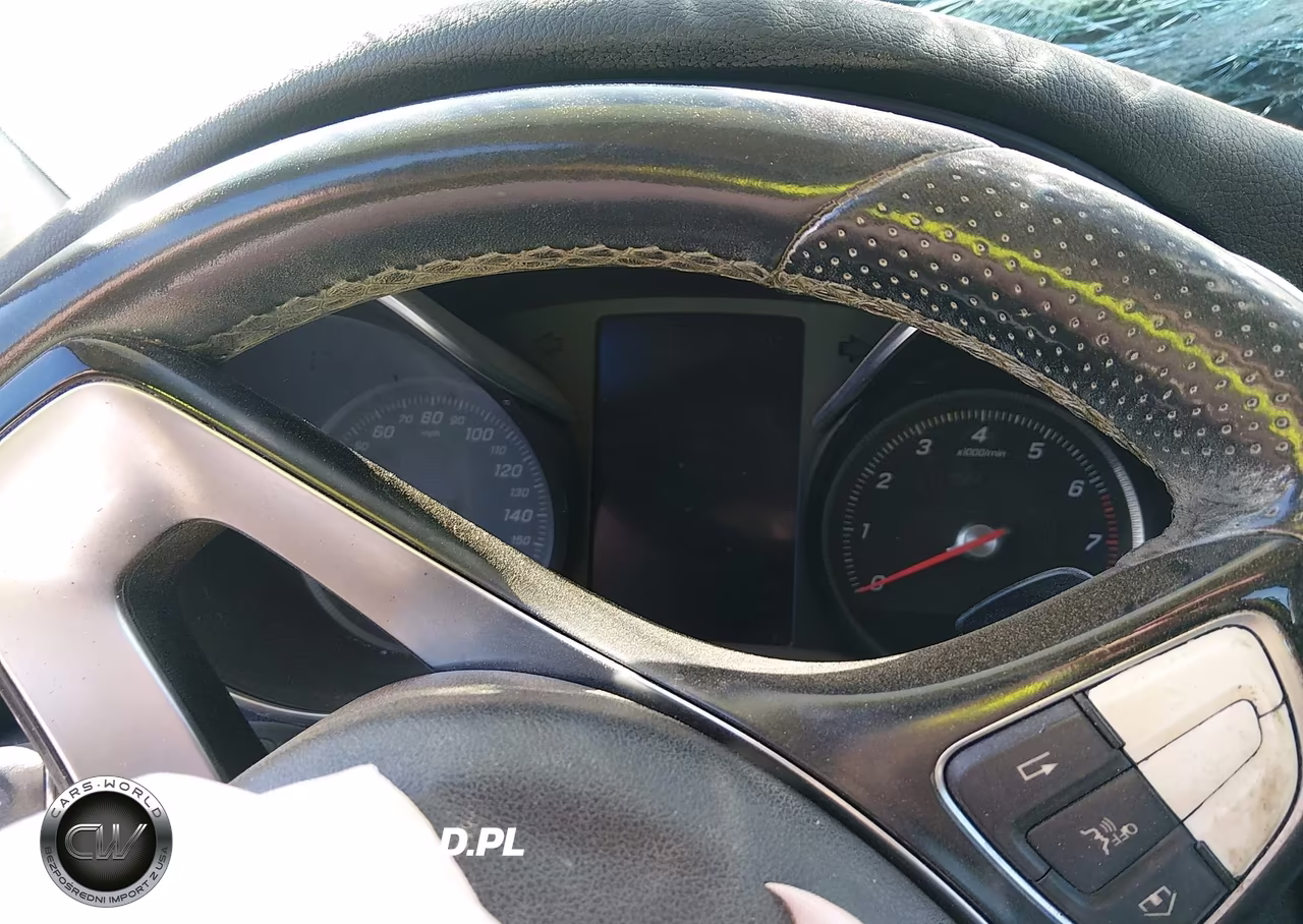 2015 Mercedes-Benz C 300 4Matic VIN:55SWF4KB9FU038916 - 14