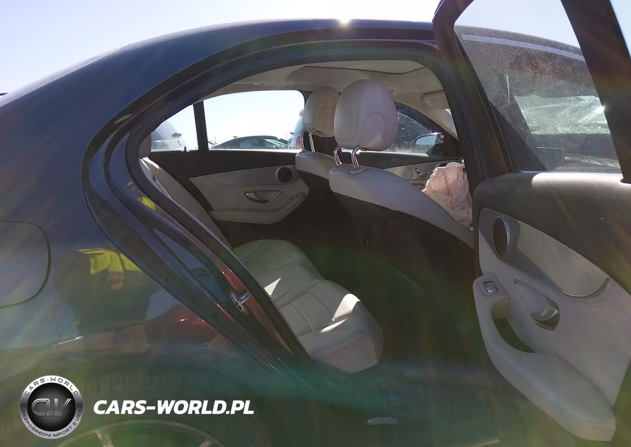 2015 Mercedes-Benz C 300 4Matic VIN:55SWF4KB9FU038916 - 8