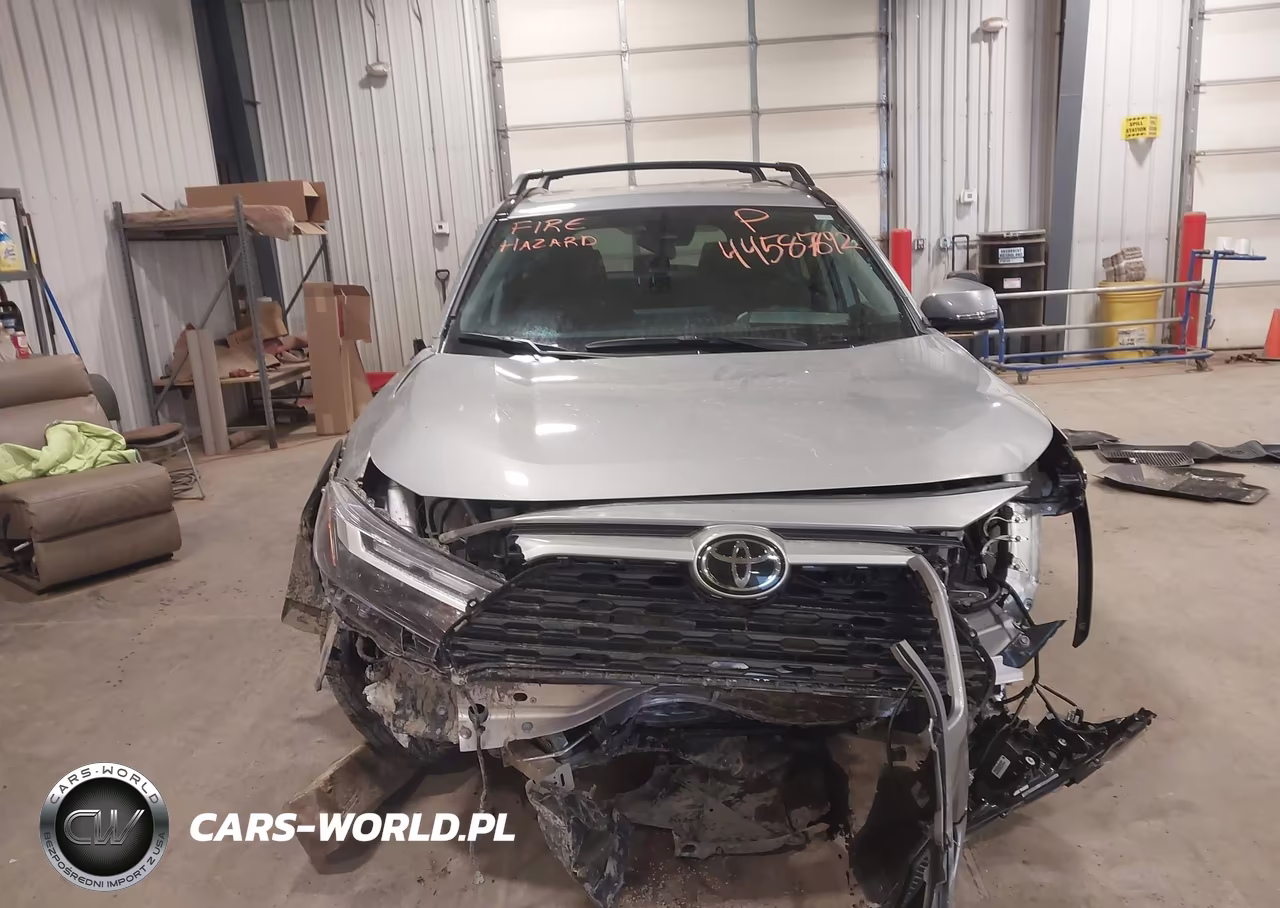 2025 Toyota Rav4 Xle VIN:2T3P1RFV1SW599718 - 12