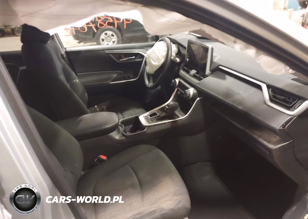 2025 Toyota Rav4 Xle VIN:2T3P1RFV1SW599718 - 5