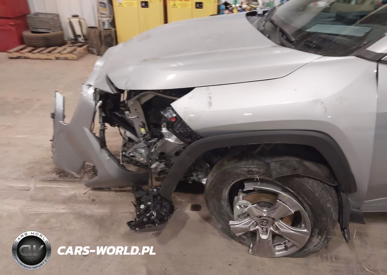 2025 Toyota Rav4 Xle VIN:2T3P1RFV1SW599718 - 6
