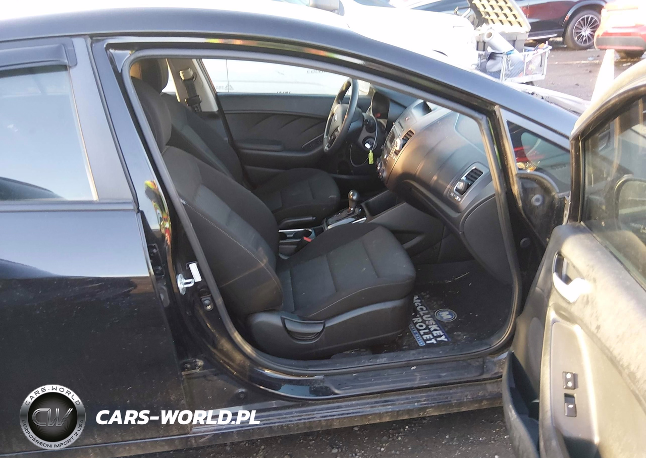 2017 Kia Forte Lx VIN:3KPFK4A77HE052607 - 5