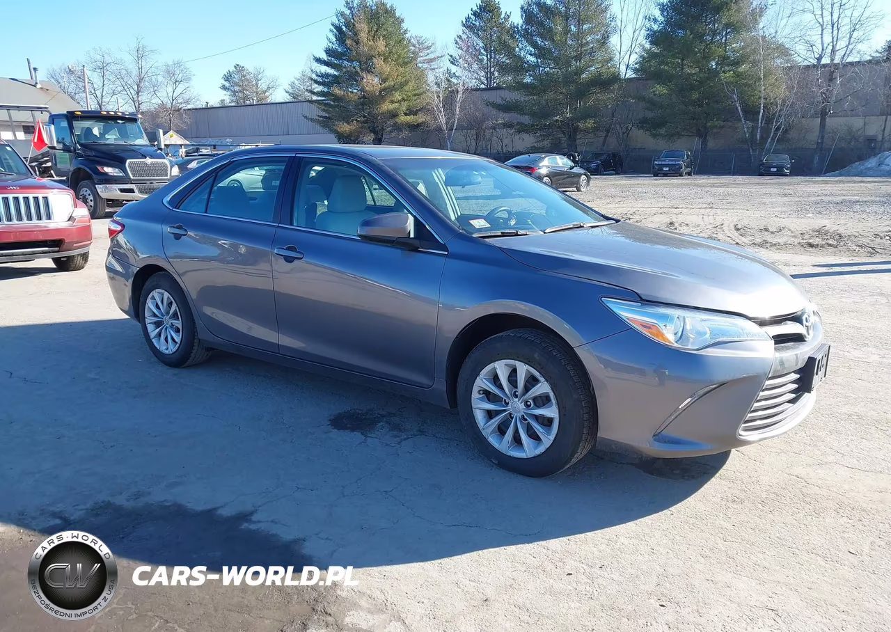 2017 Toyota Camry Le