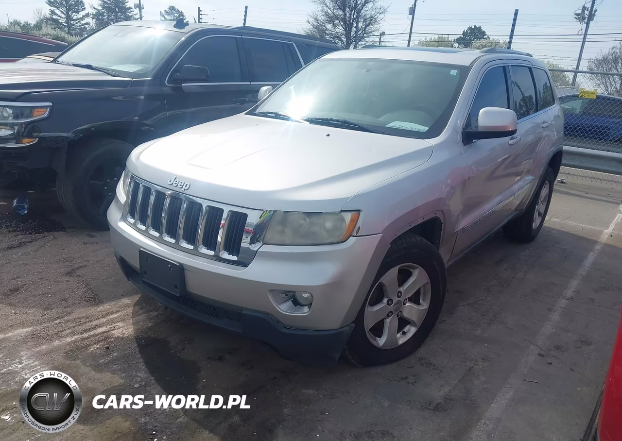 2011 Jeep Grand Cherokee Laredo VIN:1J4RS4GG5BC745754 - 2