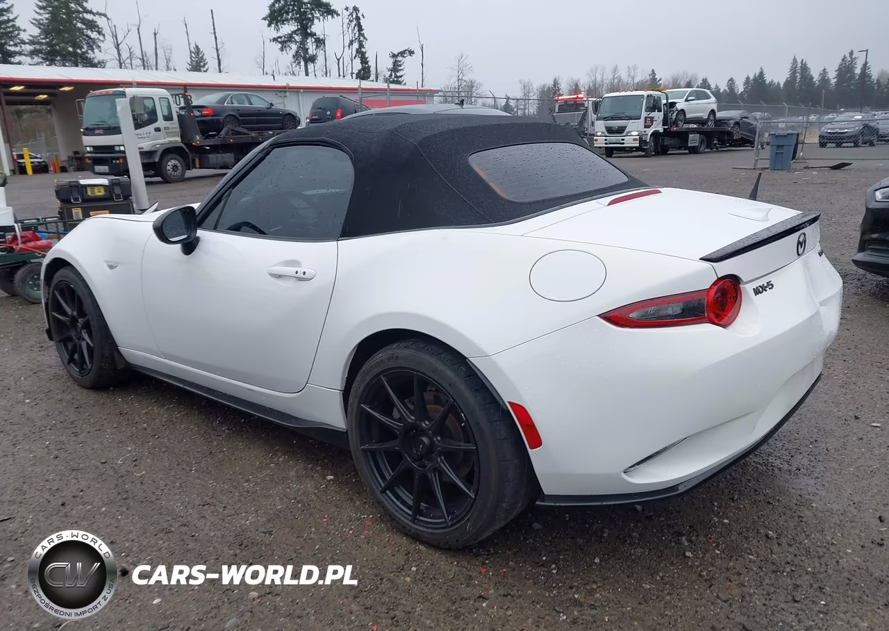 2021 Mazda Mx-5 Miata Club VIN:JM1NDAC7XM0460684 - 3