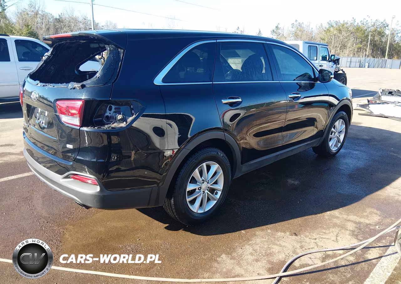 2018 Kia Sorento 2.4L L VIN:5XYPG4A39JG427506 - 4
