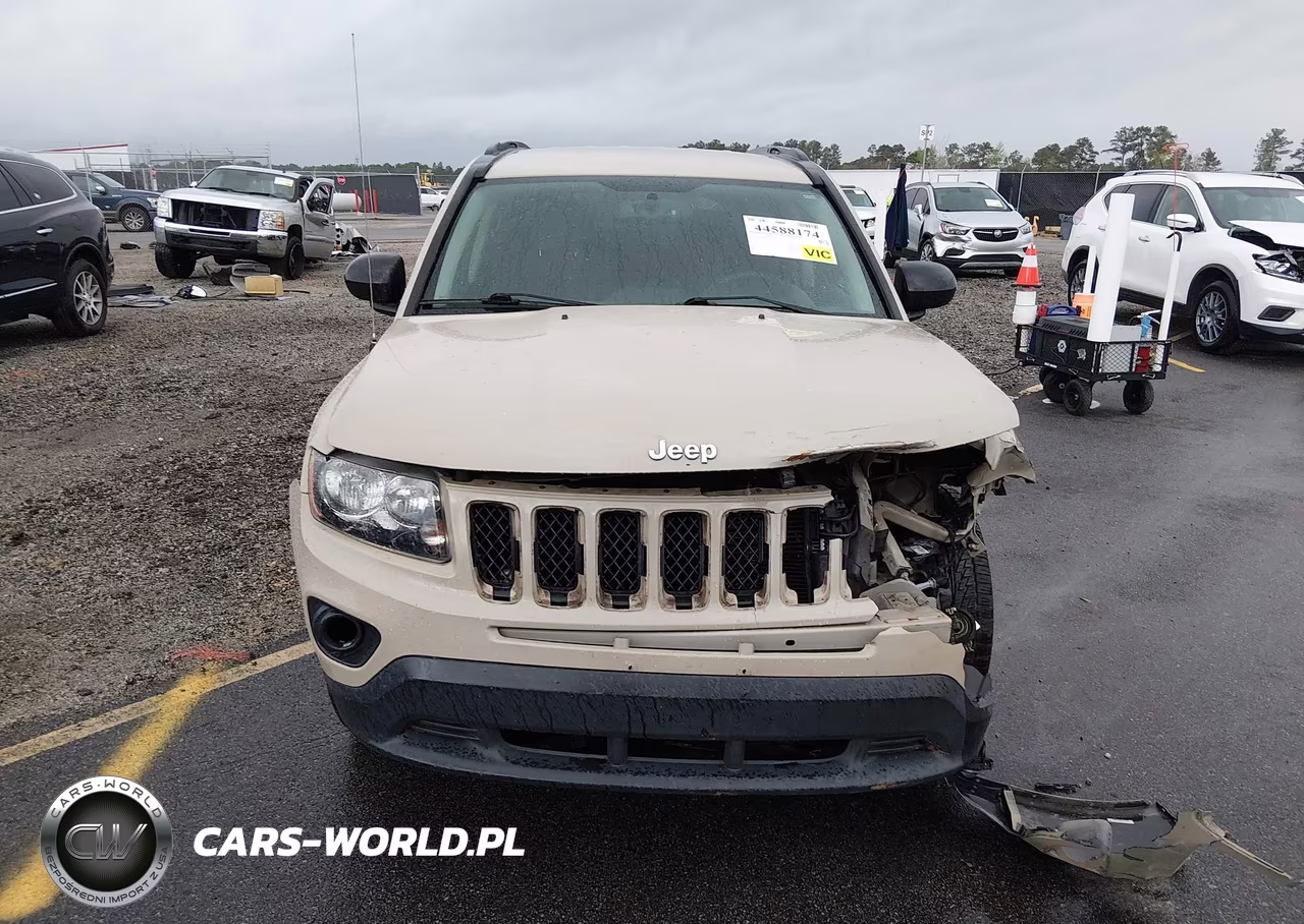 2017 Jeep Compass Sport 4X4 VIN:1C4NJDBB2HD154433 - 12