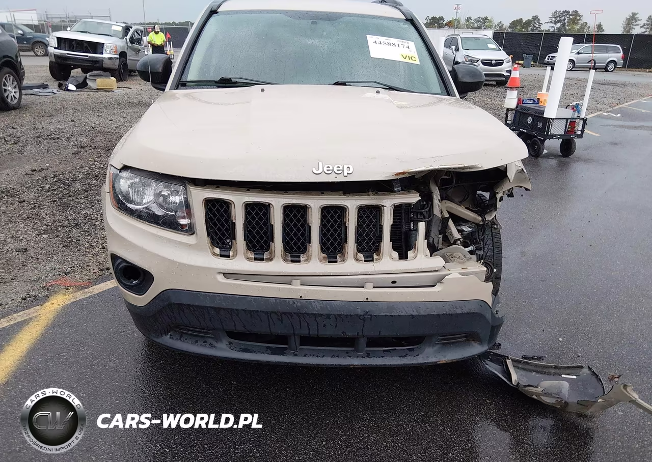 2017 Jeep Compass Sport 4X4 VIN:1C4NJDBB2HD154433 - 6