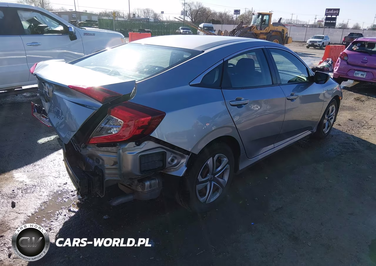 2017 Honda Civic Lx VIN:19XFC2F5XHE055087 - 4