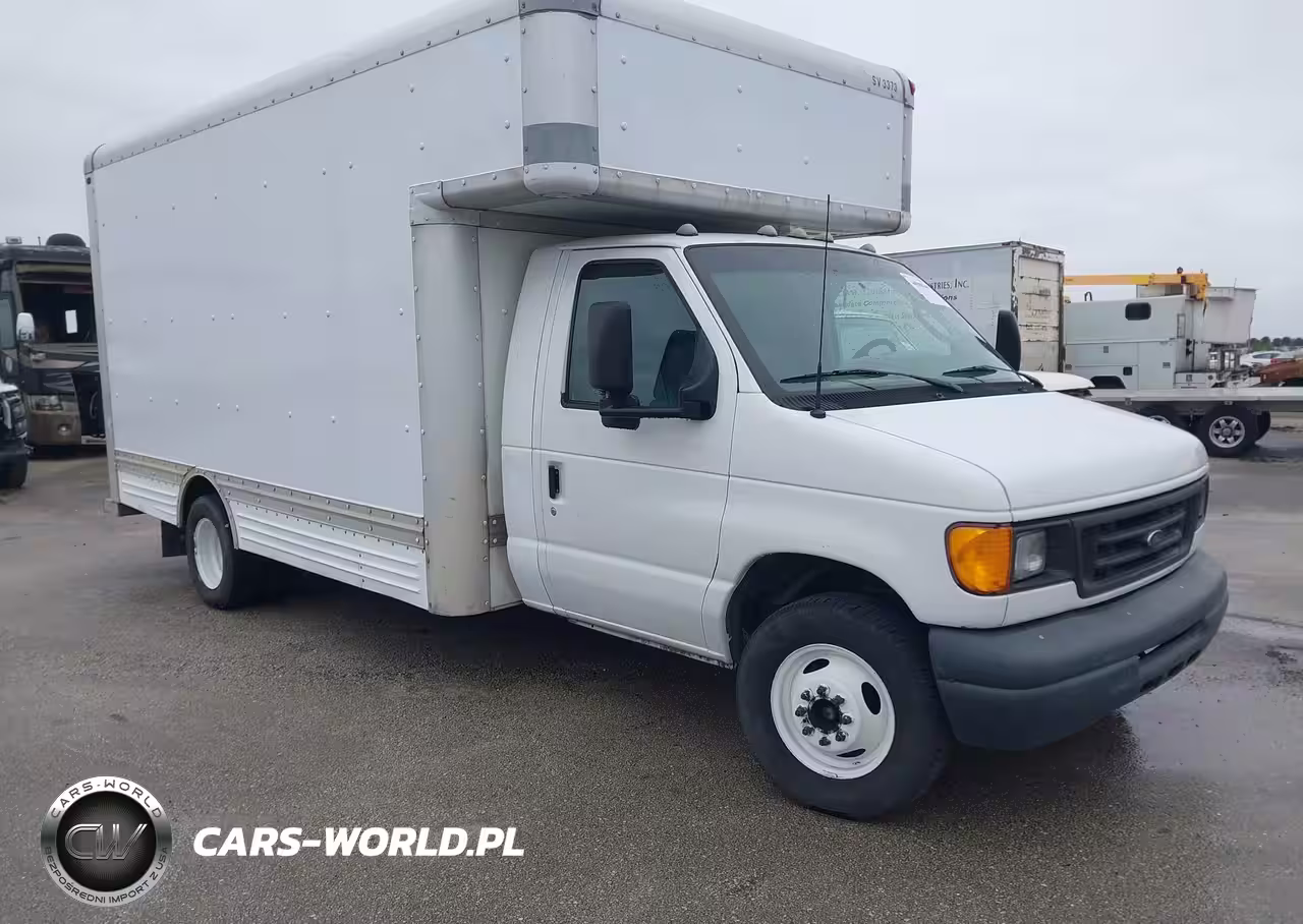 2007 Ford E-450 Cutaway