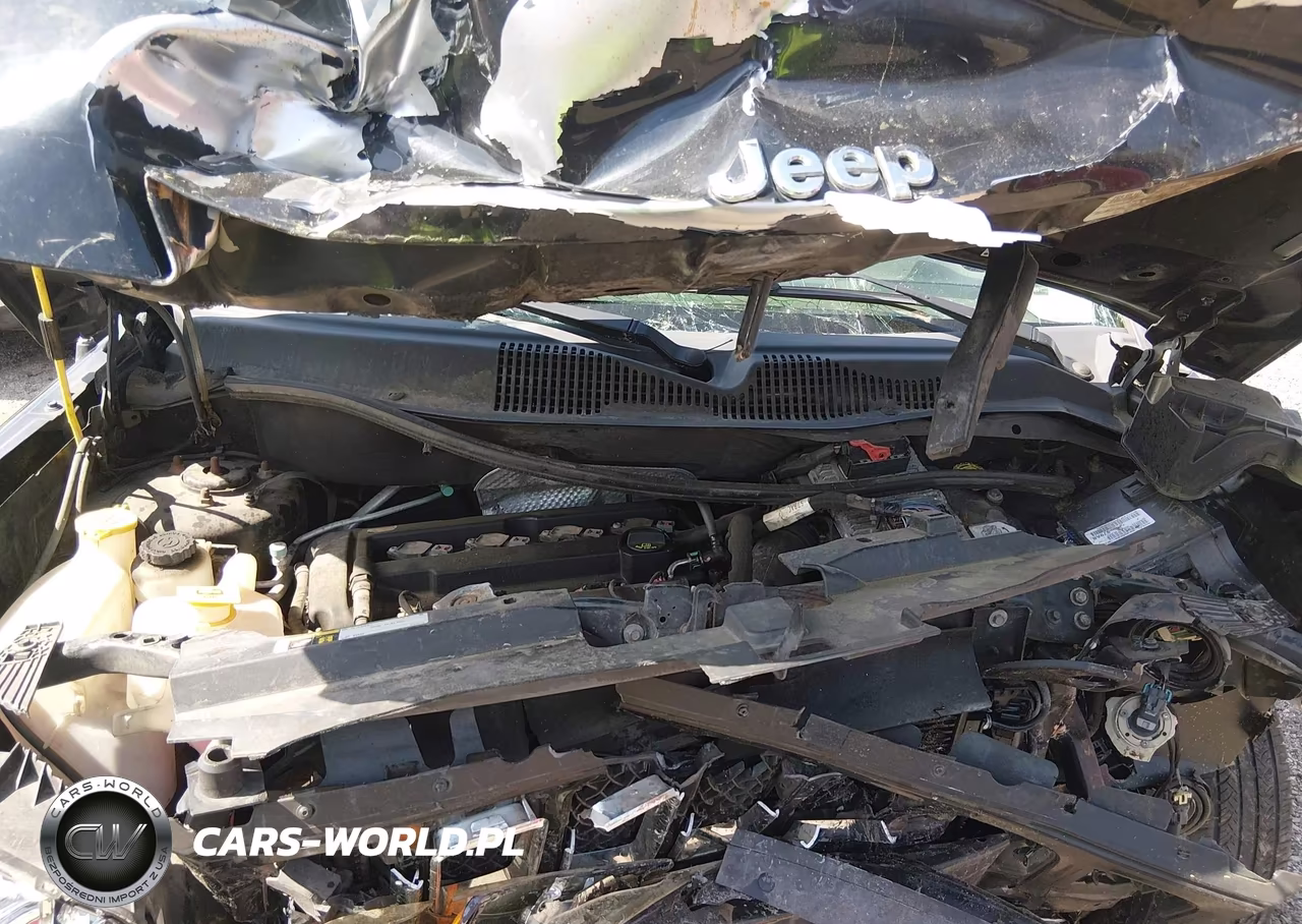 2015 Jeep Compass Sport VIN:1C4NJCBA0FD372854 - 10