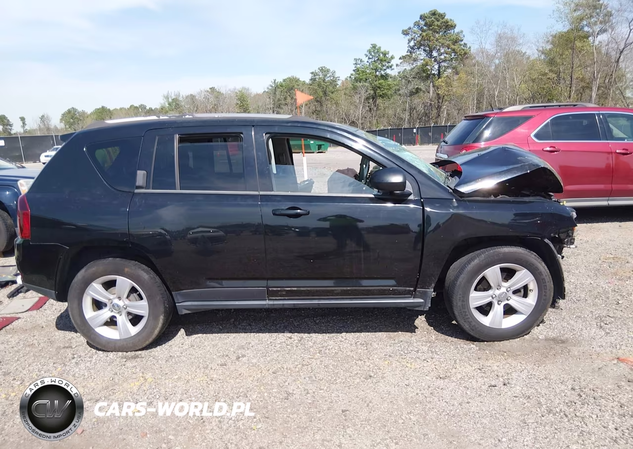 2015 Jeep Compass Sport VIN:1C4NJCBA0FD372854 - 14