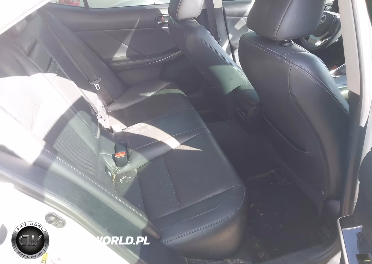 2015 Lexus Is 350 VIN:JTHBE1D27F5018355 - 8