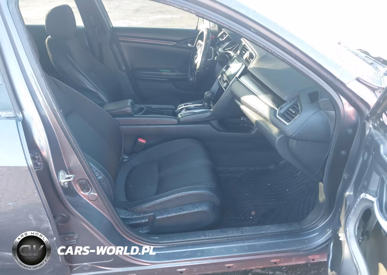 2019 Honda Civic Sport VIN:2HGFC2F89KH565955 - 5