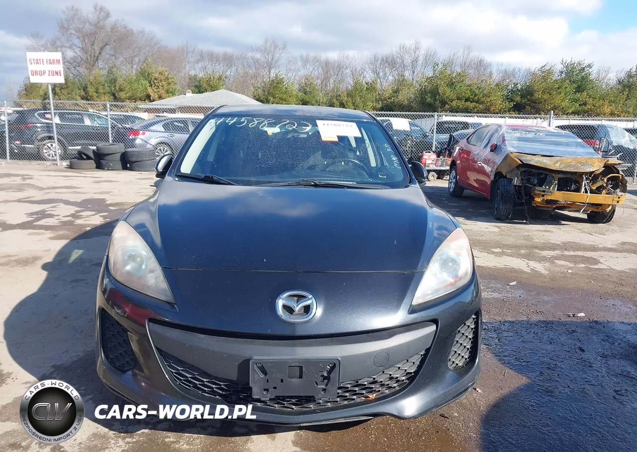 2013 Mazda Mazda3 I Touring VIN:JM1BL1LP8D1817473 - 13