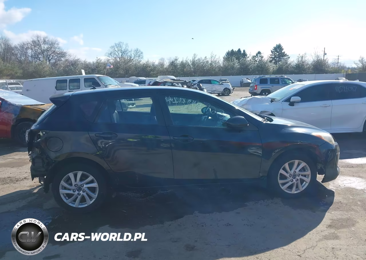 2013 Mazda Mazda3 I Touring VIN:JM1BL1LP8D1817473 - 14
