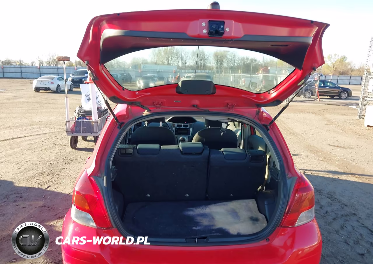 2011 Toyota Yaris VIN:JTDKT4K39B5332362 - 17