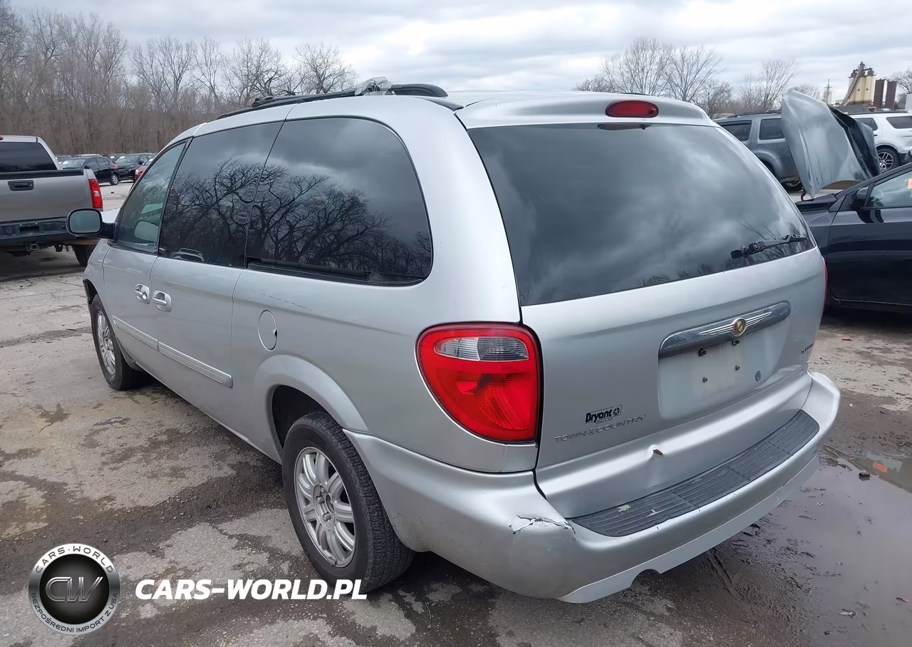 2007 Chrysler Town & Country Touring VIN:2A4GP54L77R137264 - 3