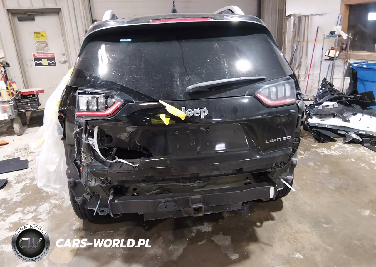 2020 Jeep Cherokee Limited 4X4 VIN:1C4PJMDX8LD563482 - 12